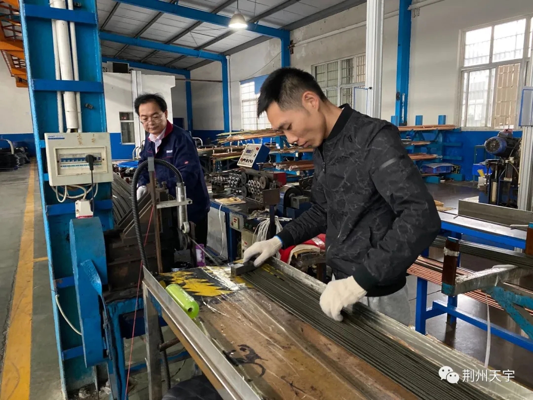 團(tuán)結(jié)就是力量，奉獻(xiàn)締造輝煌-記天宇人積極奉獻(xiàn)的精神！